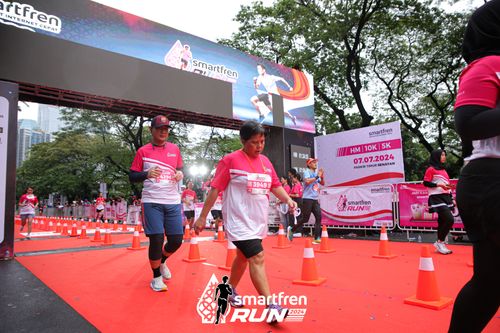 Race photo from Smartfren Run 2024