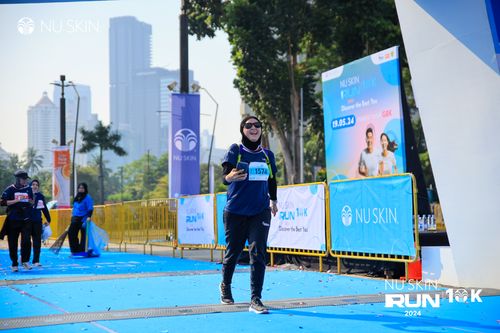 Race photo from Nu Skin Run 10K
