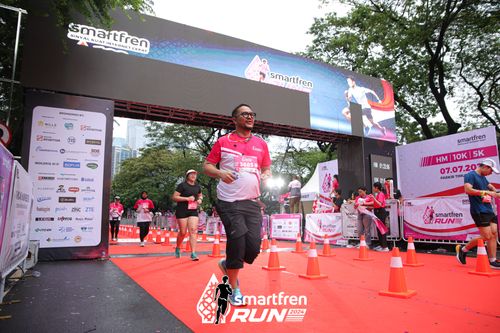 Race photo from Smartfren Run 2024