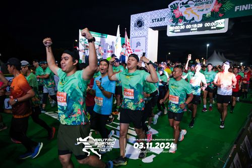 Race photo from Arutmin Borneo Run 2024