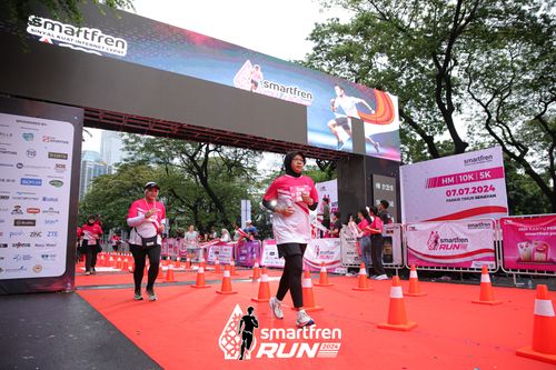 Race photo from Smartfren Run 2024