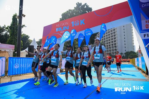 Race photo from Nu Skin Run 10K