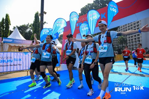 Race photo from Nu Skin Run 10K