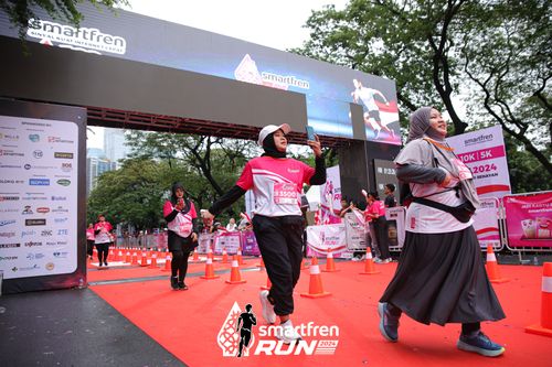 Race photo from Smartfren Run 2024