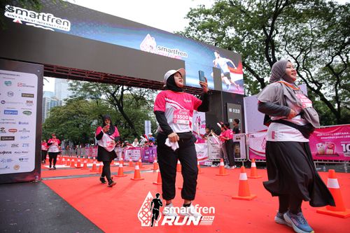 Race photo from Smartfren Run 2024