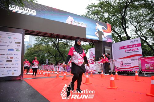 Race photo from Smartfren Run 2024