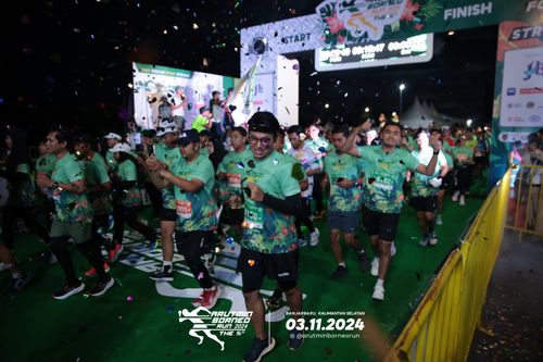 Race photo from Arutmin Borneo Run 2024