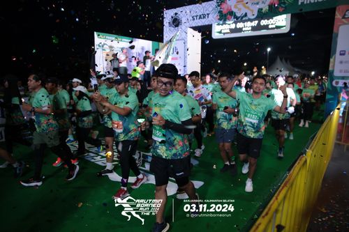 Race photo from Arutmin Borneo Run 2024