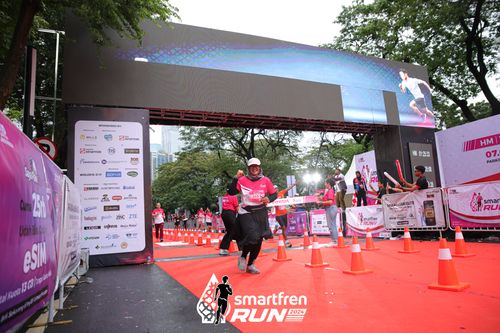 Race photo from Smartfren Run 2024