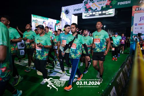 Race photo from Arutmin Borneo Run 2024