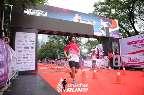 Race photo from Smartfren Run 2024