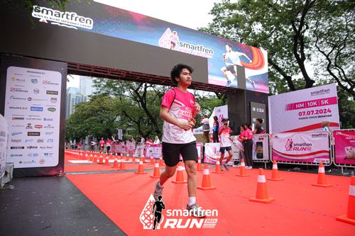 Race photo from Smartfren Run 2024
