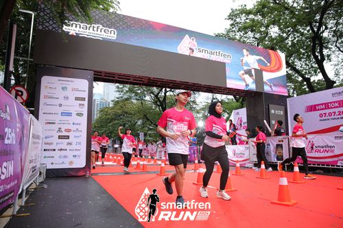Race photo from Smartfren Run 2024