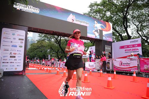 Race photo from Smartfren Run 2024