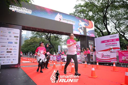 Race photo from Smartfren Run 2024