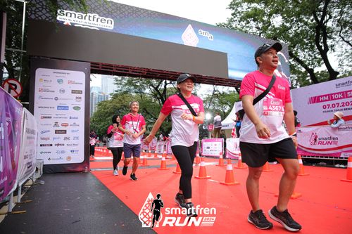 Race photo from Smartfren Run 2024