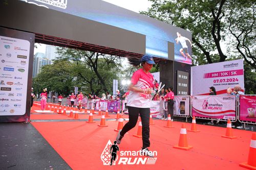 Race photo from Smartfren Run 2024