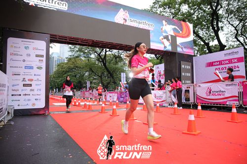 Race photo from Smartfren Run 2024