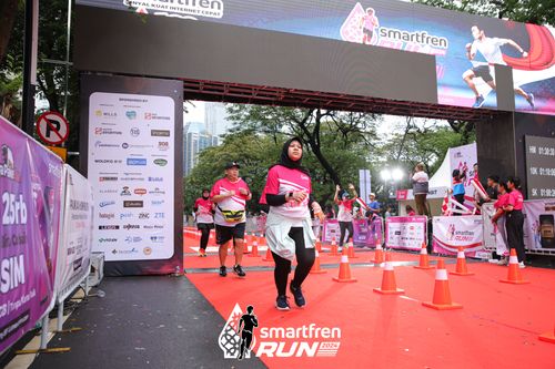 Race photo from Smartfren Run 2024