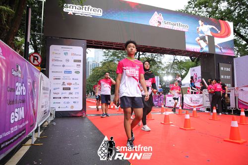 Race photo from Smartfren Run 2024