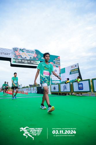 Race photo from Arutmin Borneo Run 2024