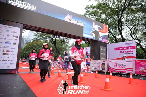 Race photo from Smartfren Run 2024