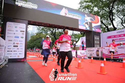 Race photo from Smartfren Run 2024