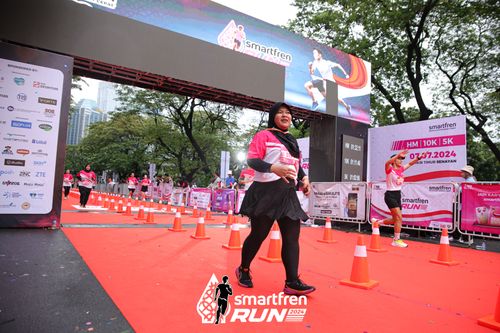Race photo from Smartfren Run 2024
