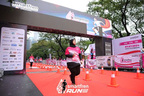 Race photo from Smartfren Run 2024