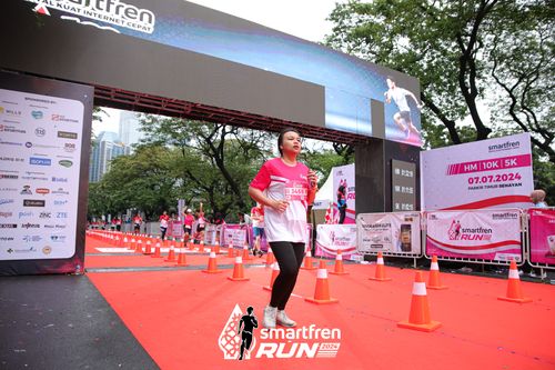 Race photo from Smartfren Run 2024