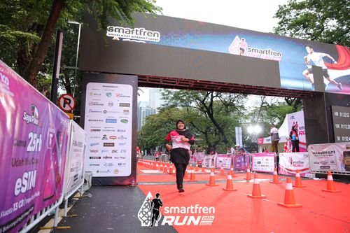 Race photo from Smartfren Run 2024