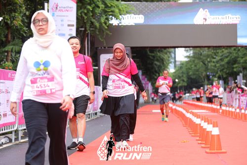 Race photo from Smartfren Run 2024