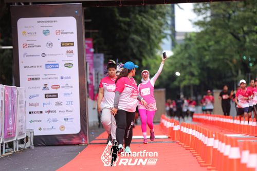 Race photo from Smartfren Run 2024