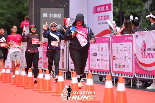 Race photo from Smartfren Run 2024