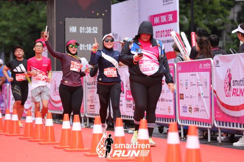 Race photo from Smartfren Run 2024
