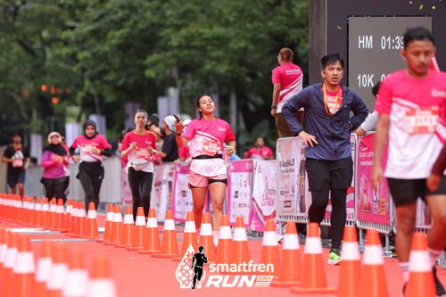 Race photo from Smartfren Run 2024