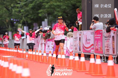 Race photo from Smartfren Run 2024