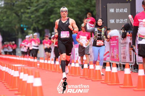 Race photo from Smartfren Run 2024