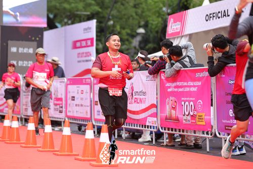 Race photo from Smartfren Run 2024