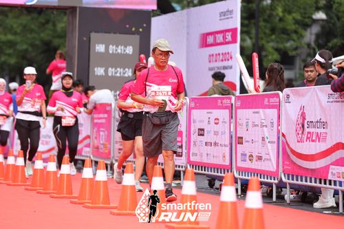 Race photo from Smartfren Run 2024