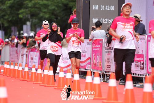 Race photo from Smartfren Run 2024