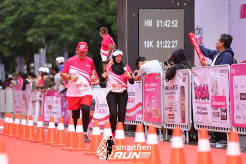 Race photo from Smartfren Run 2024