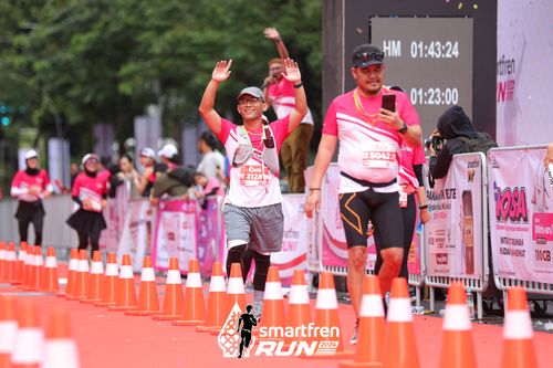 Race photo from Smartfren Run 2024