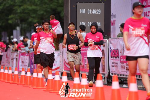 Race photo from Smartfren Run 2024
