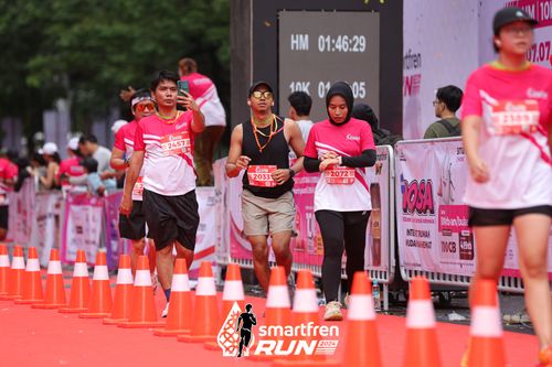 Race photo from Smartfren Run 2024
