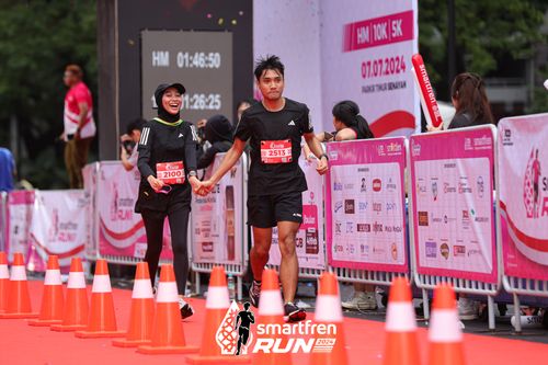 Race photo from Smartfren Run 2024