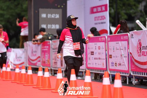 Race photo from Smartfren Run 2024