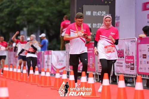 Race photo from Smartfren Run 2024