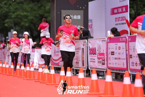 Race photo from Smartfren Run 2024