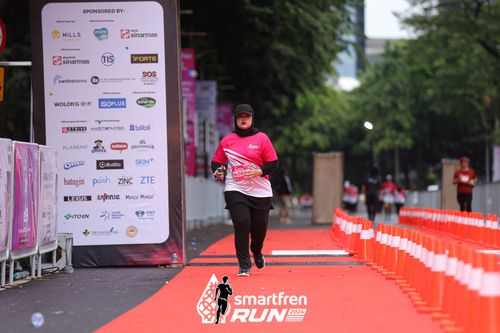 Race photo from Smartfren Run 2024
